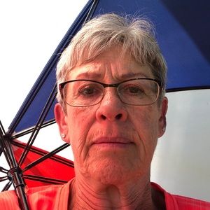 Meet your Posher, Ellen